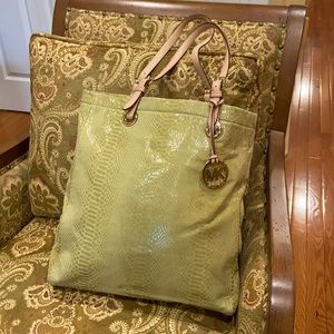 Snakeskin green Michael Kors tote bag